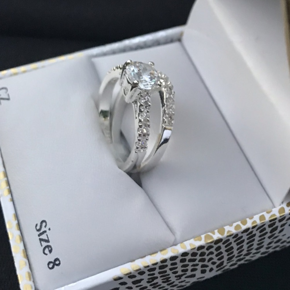 Charter Club ring set.